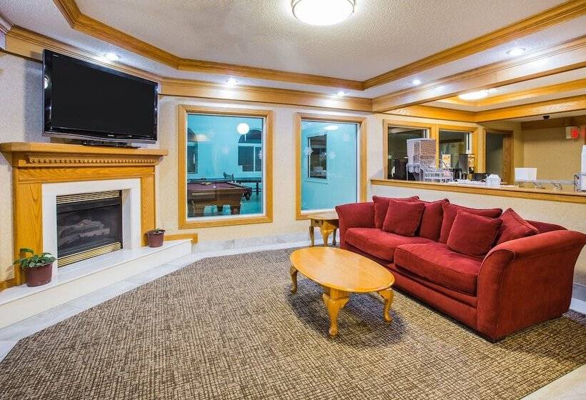 فندق على الطريق Super 8 By Wyndham Remington