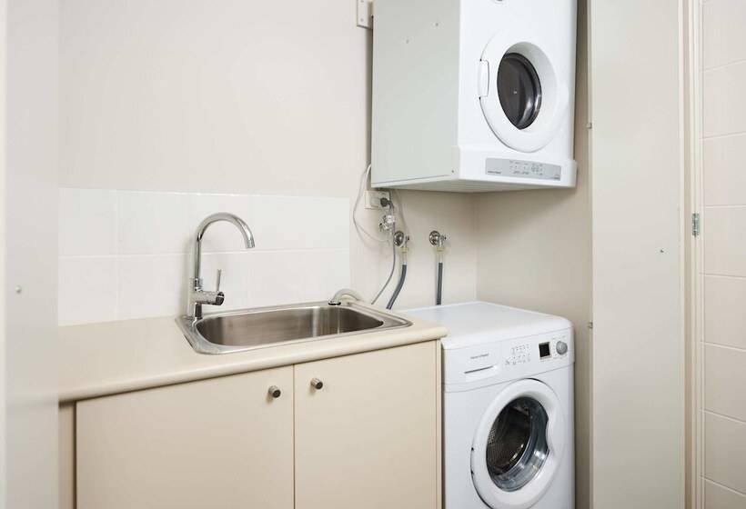 Mt Buller Chalet Hotel & Suites