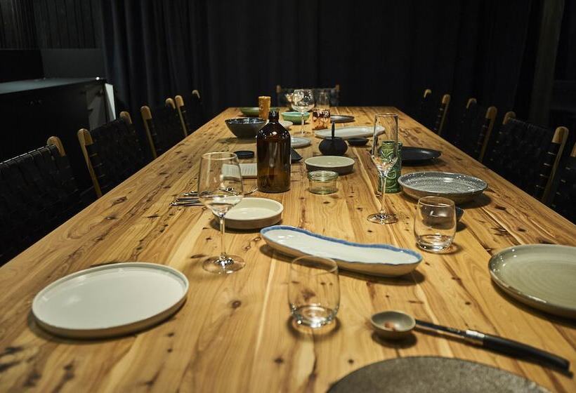 Mt Buller Chalet Hotel & Suites