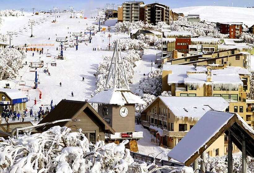 Mt Buller Chalet Hotel & Suites