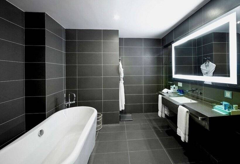 Novotel Guiyang Downtown