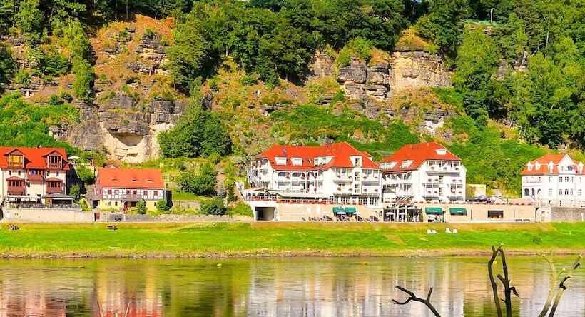 Steiger Hotel Elbschlösschen Rathen