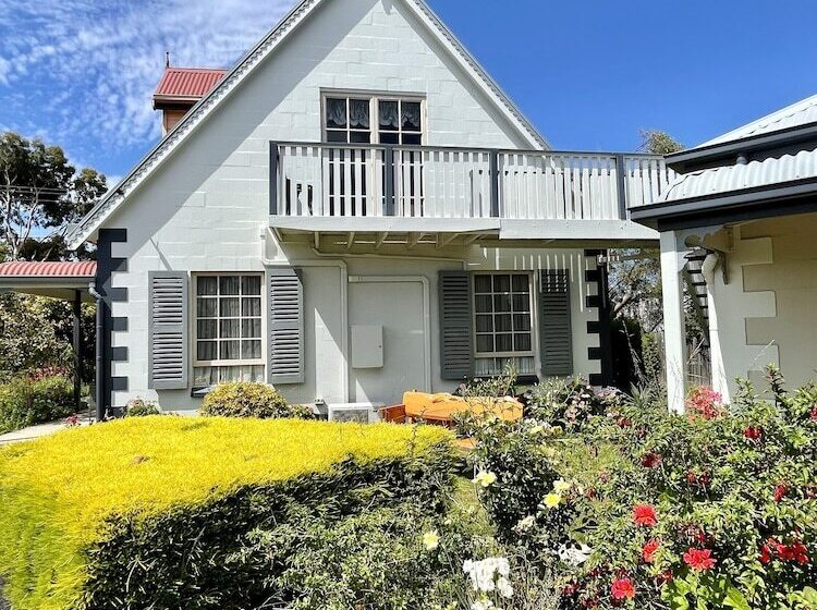 호텔 Swansea Cottages & Lodge Suites