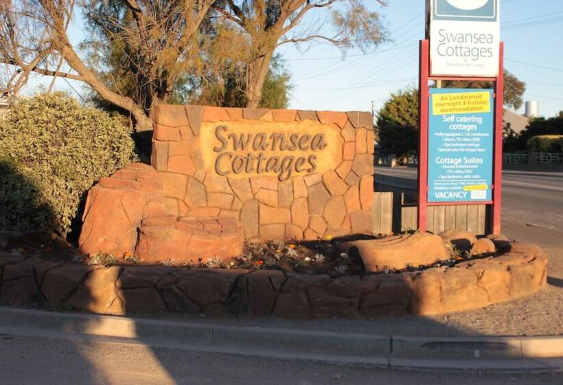 هتل Swansea Cottages & Lodge Suites