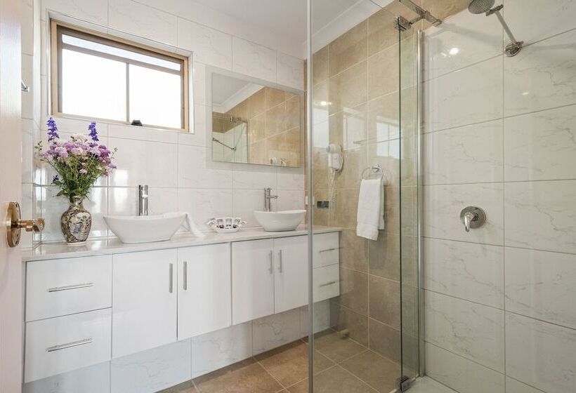 호텔 Swansea Cottages & Lodge Suites