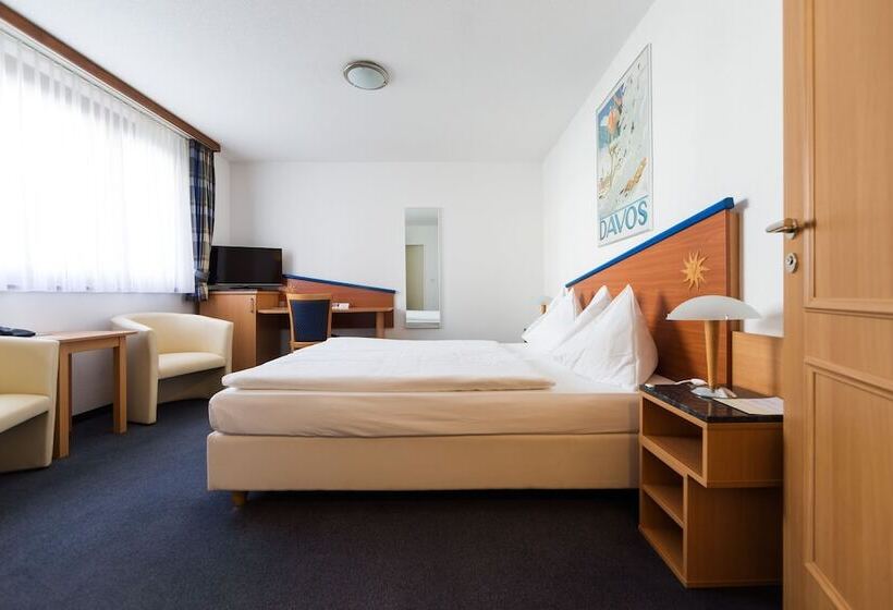 Turmhotel Victoria Davos