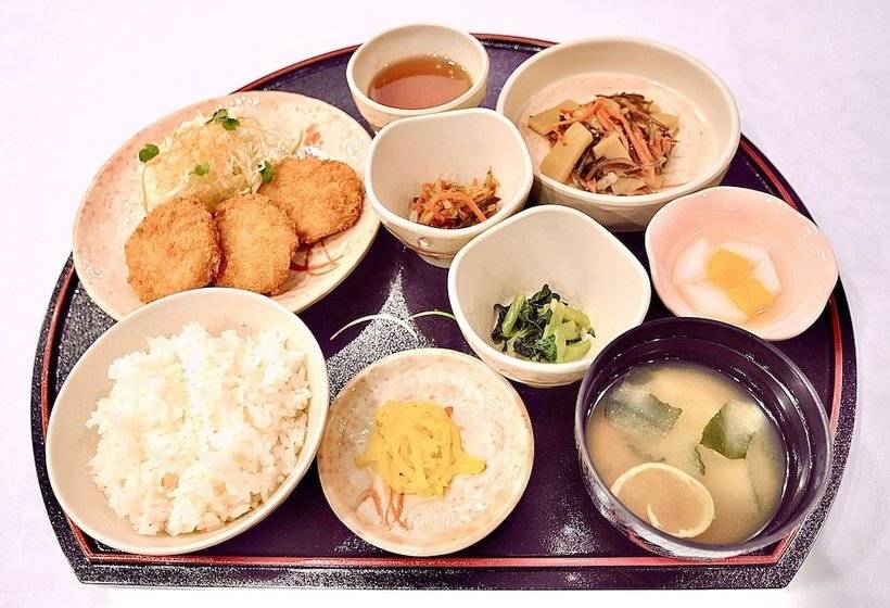 Kyoto Universal Hotel Karasuma