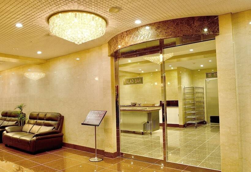 Kyoto Universal Hotel Karasuma