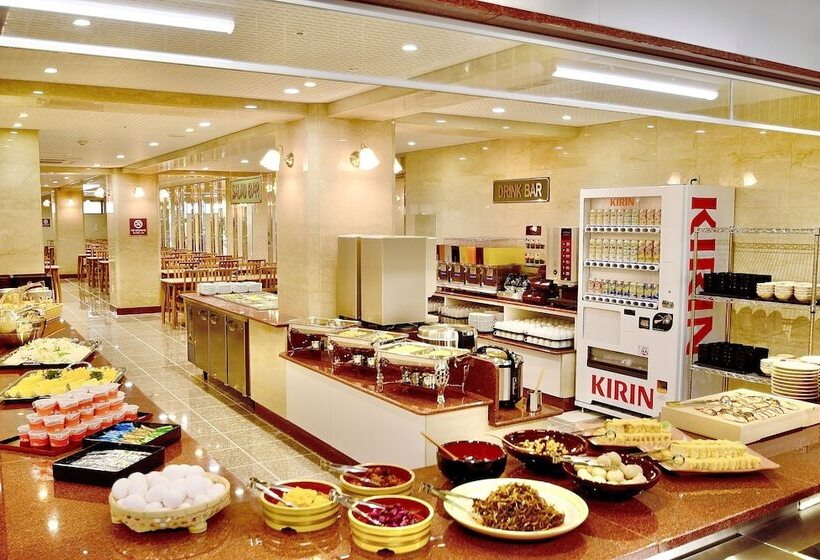 Kyoto Universal Hotel Karasuma