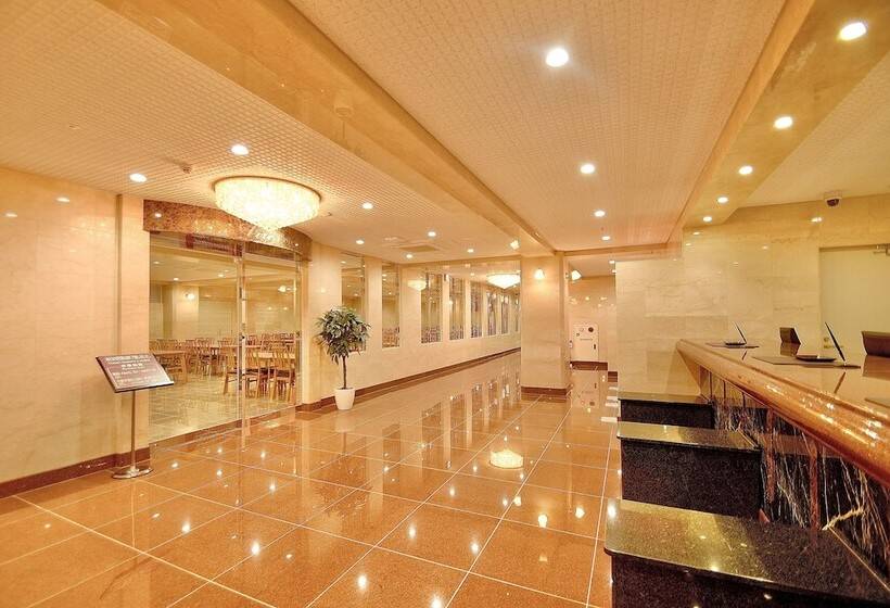 Kyoto Universal Hotel Karasuma