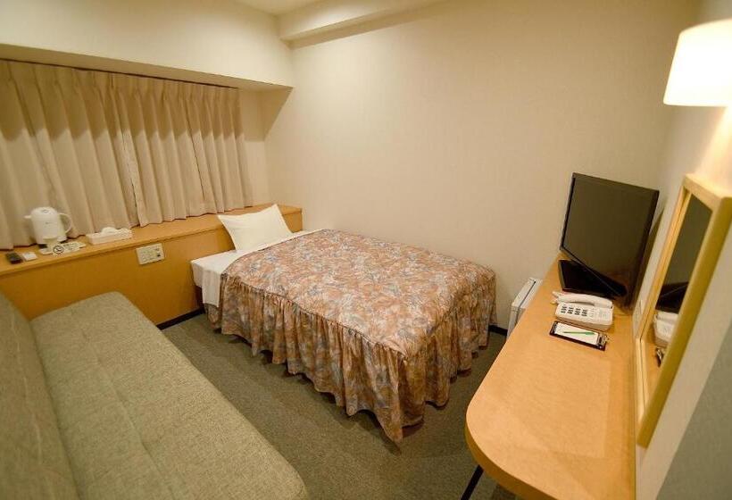 Kyoto Universal Hotel Karasuma