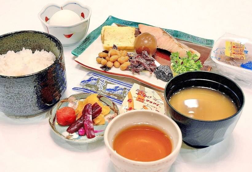 هتل Matsue Universal
