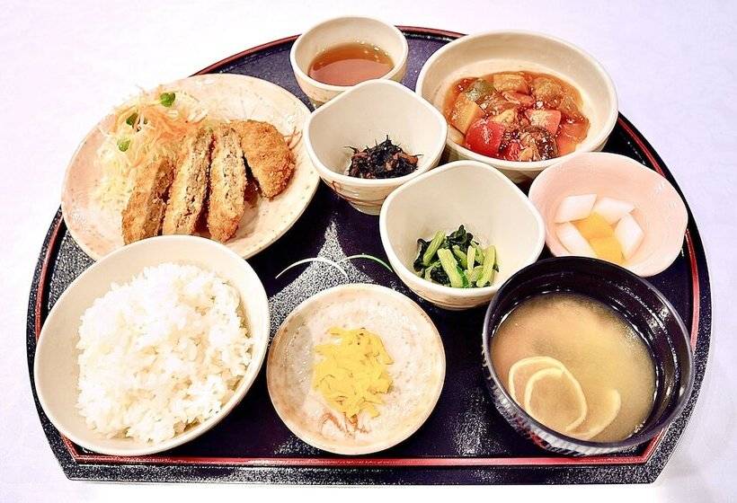هتل Matsue Universal
