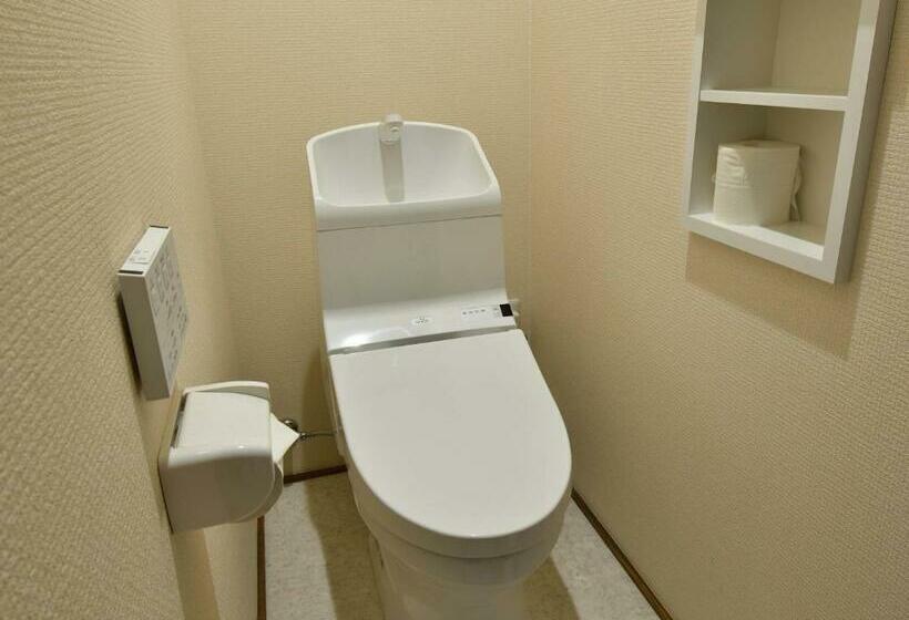 בית מלון כפרי Nishidani Onsen Chuseikan