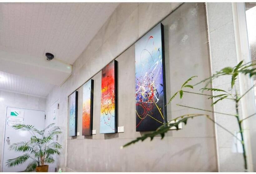 Отель Nishikawaguchi Weekly