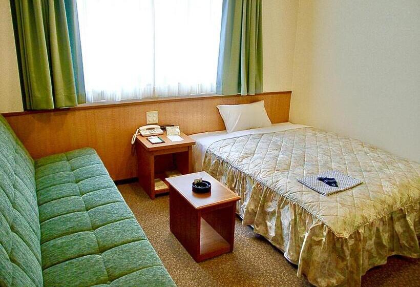 فندق Yonago Universal