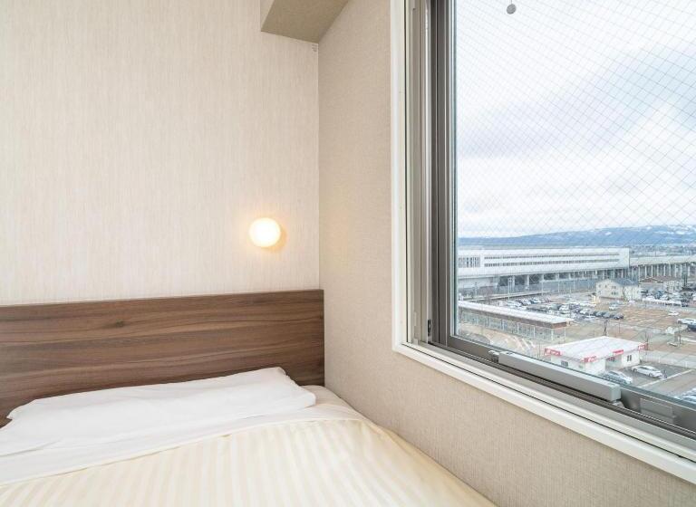 Super Hotel Joetsumyokoeki Nishiguchi