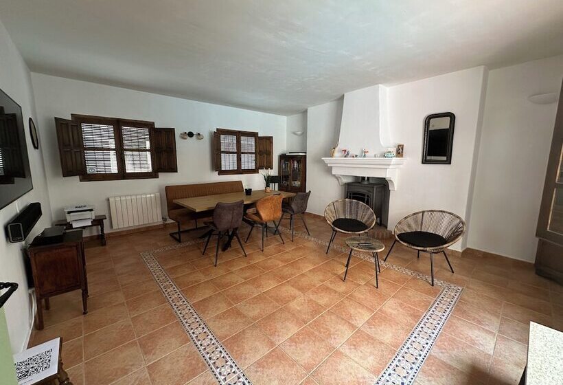 مبيت وإفطار Casa Del Patio