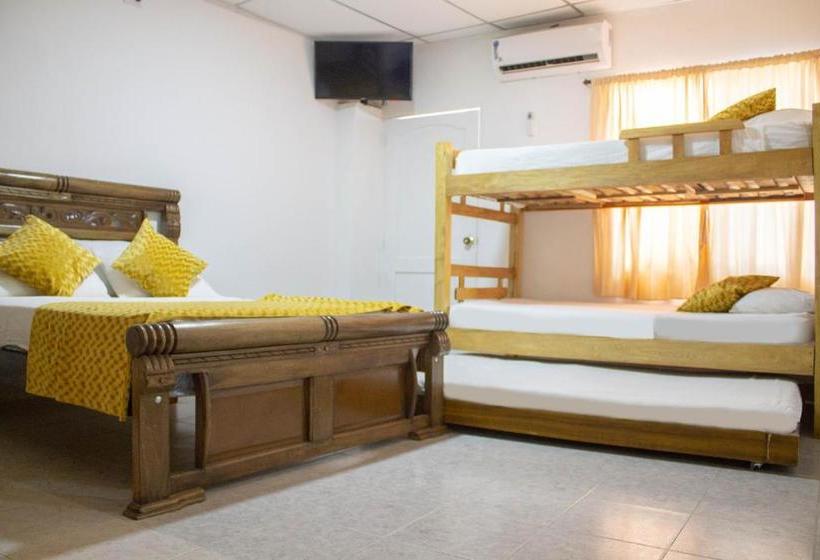 فندق Máses Rodadero Platino