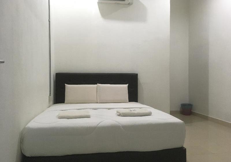 Aisy Hotel By Oyo Rooms