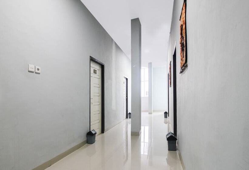 Отель B'rasco Homestay