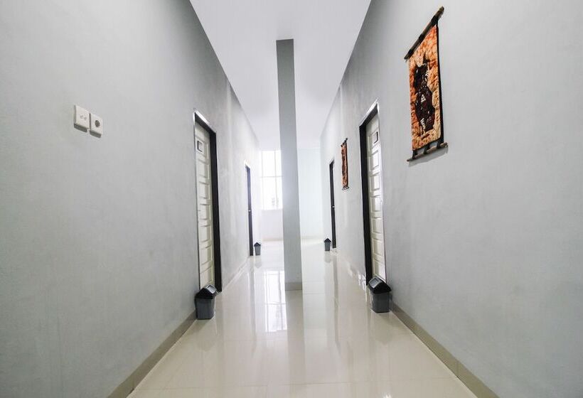 Отель B'rasco Homestay