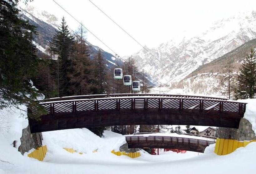 فندق Residence Château Royal   Self Catering