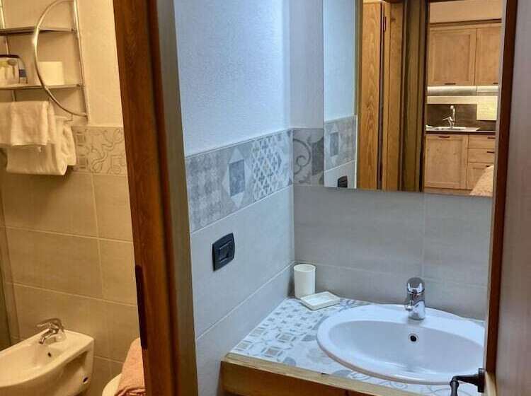 فندق Residence Château Royal   Self Catering