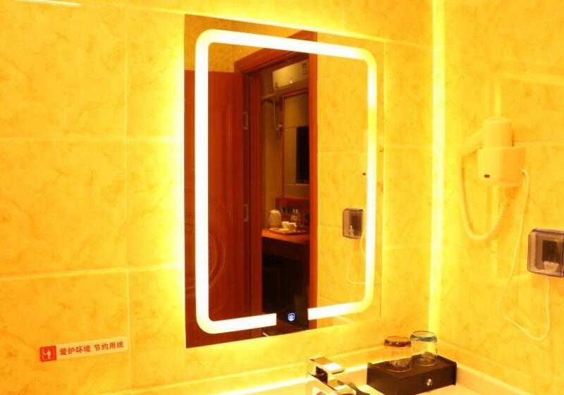 酒店 Shell Rizhao Donggang District Bus Station