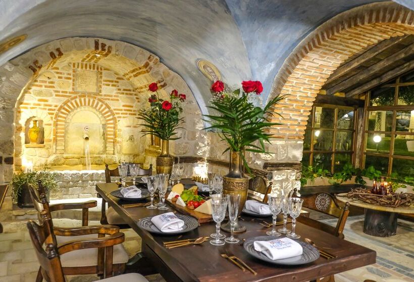 Acrotel Athena Pallas