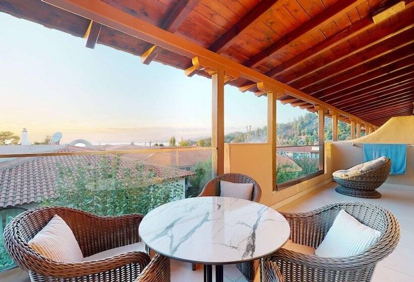 Acrotel Athena Pallas