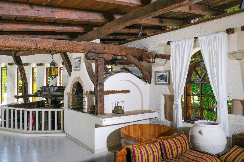 Acrotel Athena Pallas