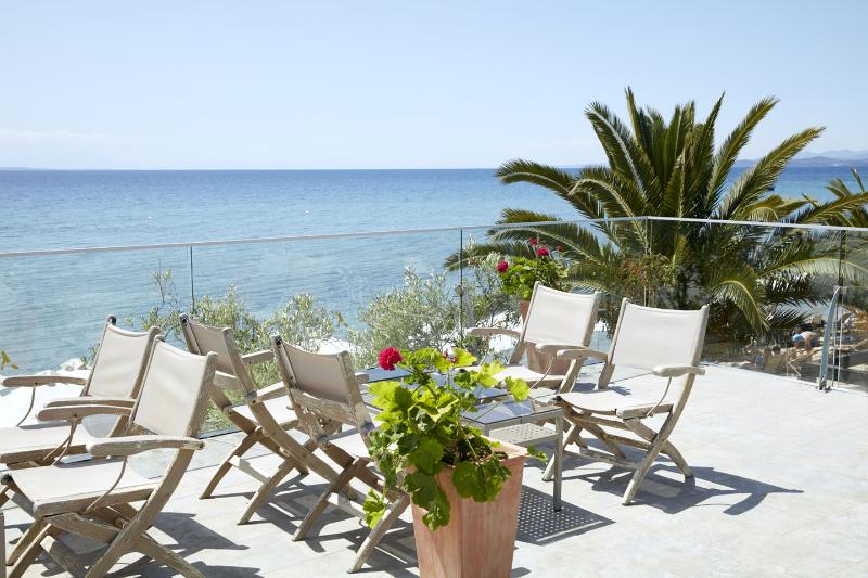 Anthemus Sea Beach Hotel And Spa