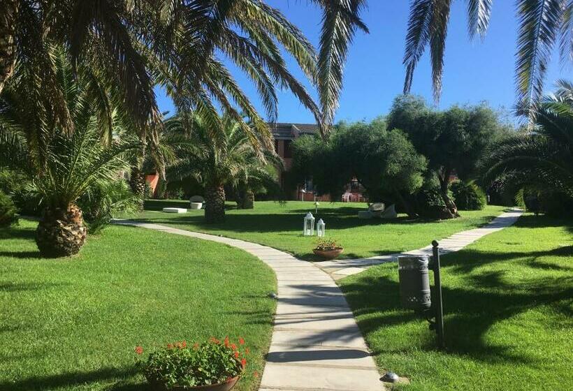 호텔 Cala Rosa Club