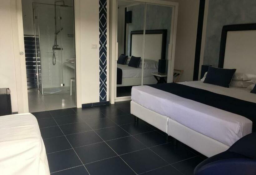 호텔 Cala Rosa Club