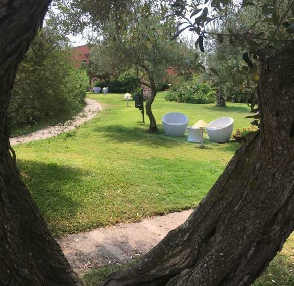 호텔 Cala Rosa Club