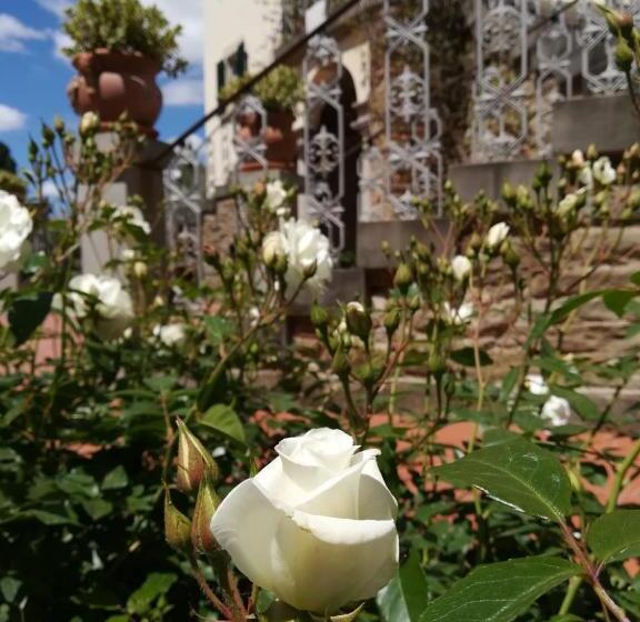 Cortona Resort & Spa