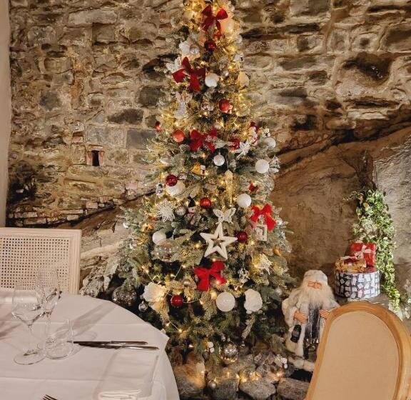 Cortona Resort & Spa