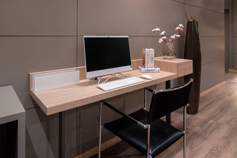 Ac Hotel Huelva By Marriott