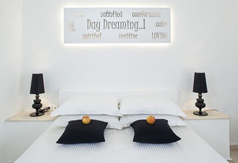 בית מלון כפרי Acqua Vatos Santorini