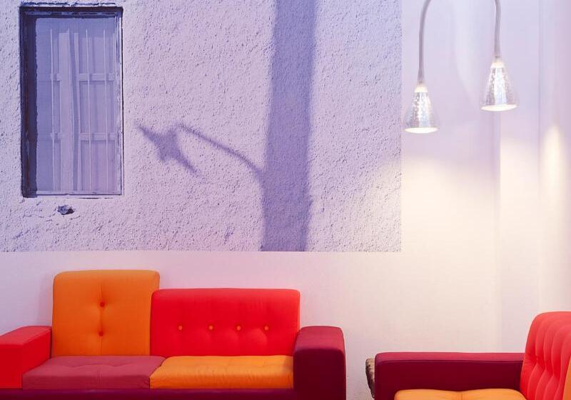 בית מלון כפרי Acqua Vatos Santorini