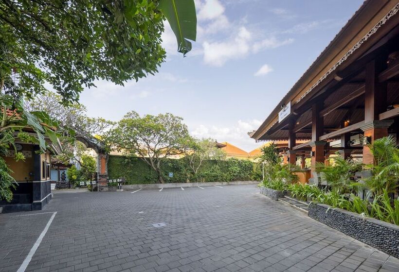 Adi Dharma Hotel Kuta