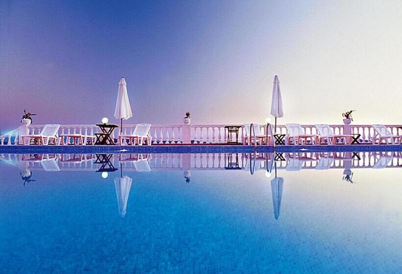 هتل Akti Ouranoupoli Beach Resort