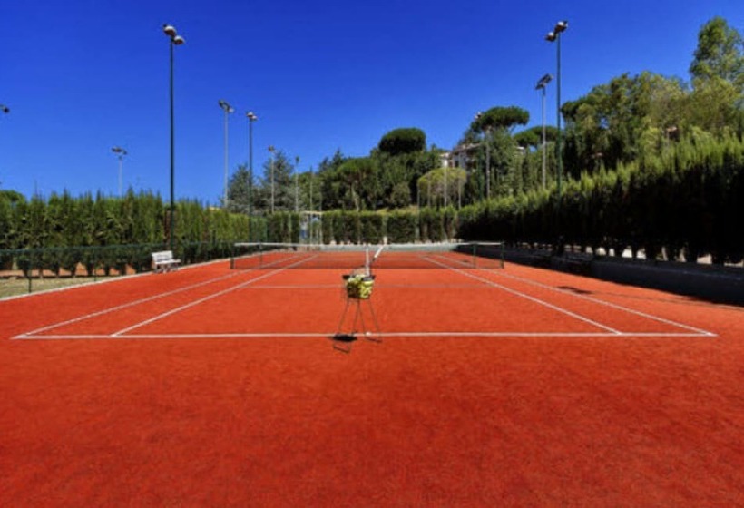 هتل All Time Relais & Sport