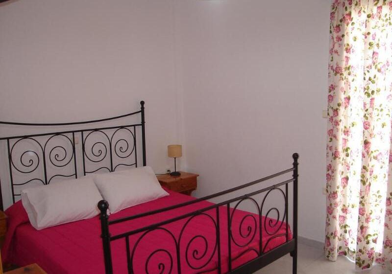 בית מלון כפרי Anixi