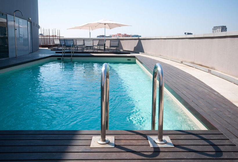 Отель Barcelona Condal Mar Affiliated By Meliá