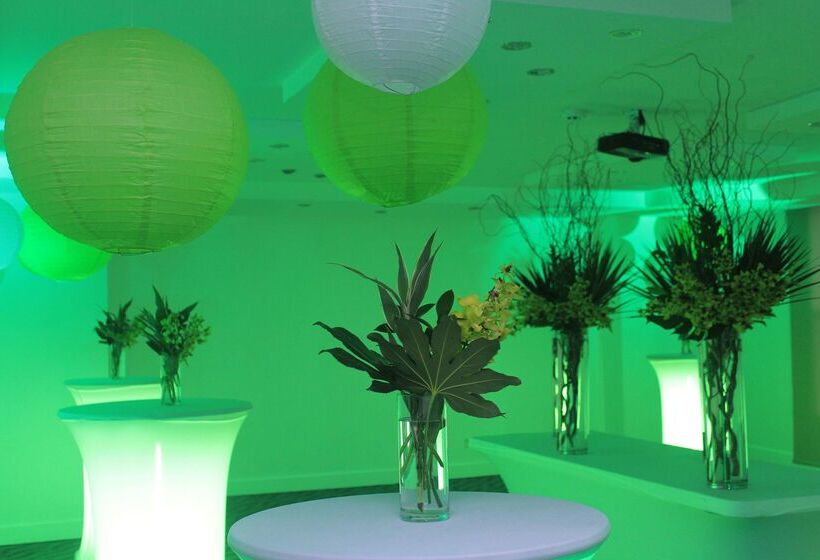 Отель Best Western El Dorado Panama