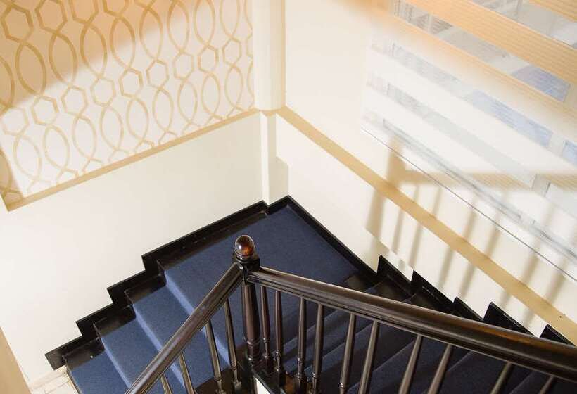 Отель Best Western El Dorado Panama