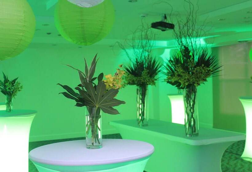 Отель Best Western El Dorado Panama