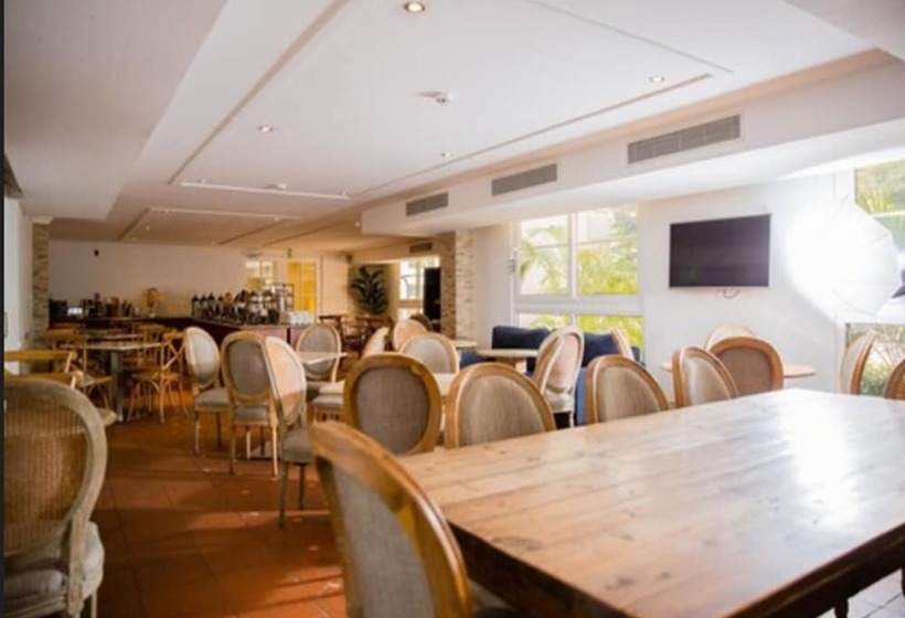 Отель Best Western El Dorado Panama